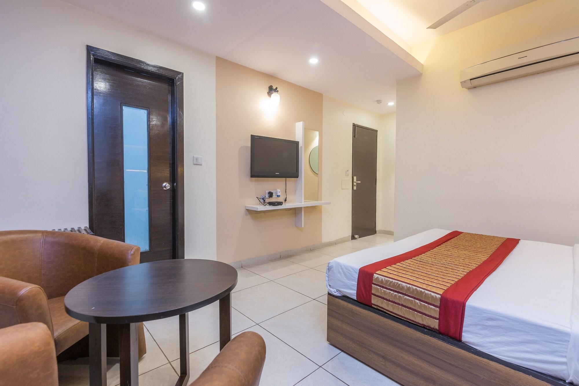Rupam Hotel Delhi  Esterno foto