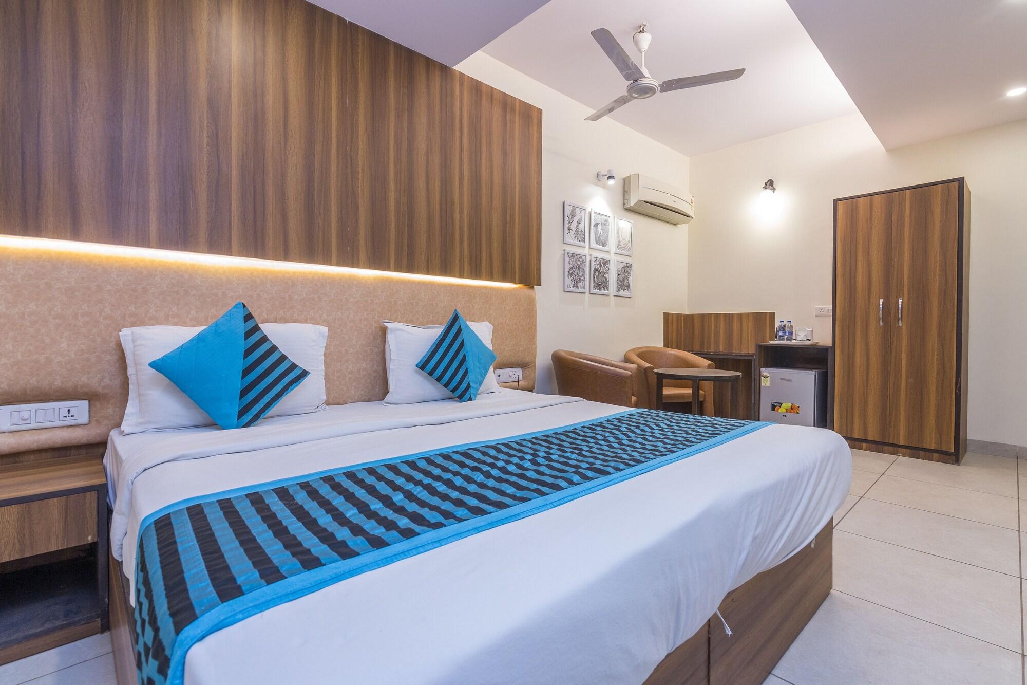 Rupam Hotel Delhi  Esterno foto