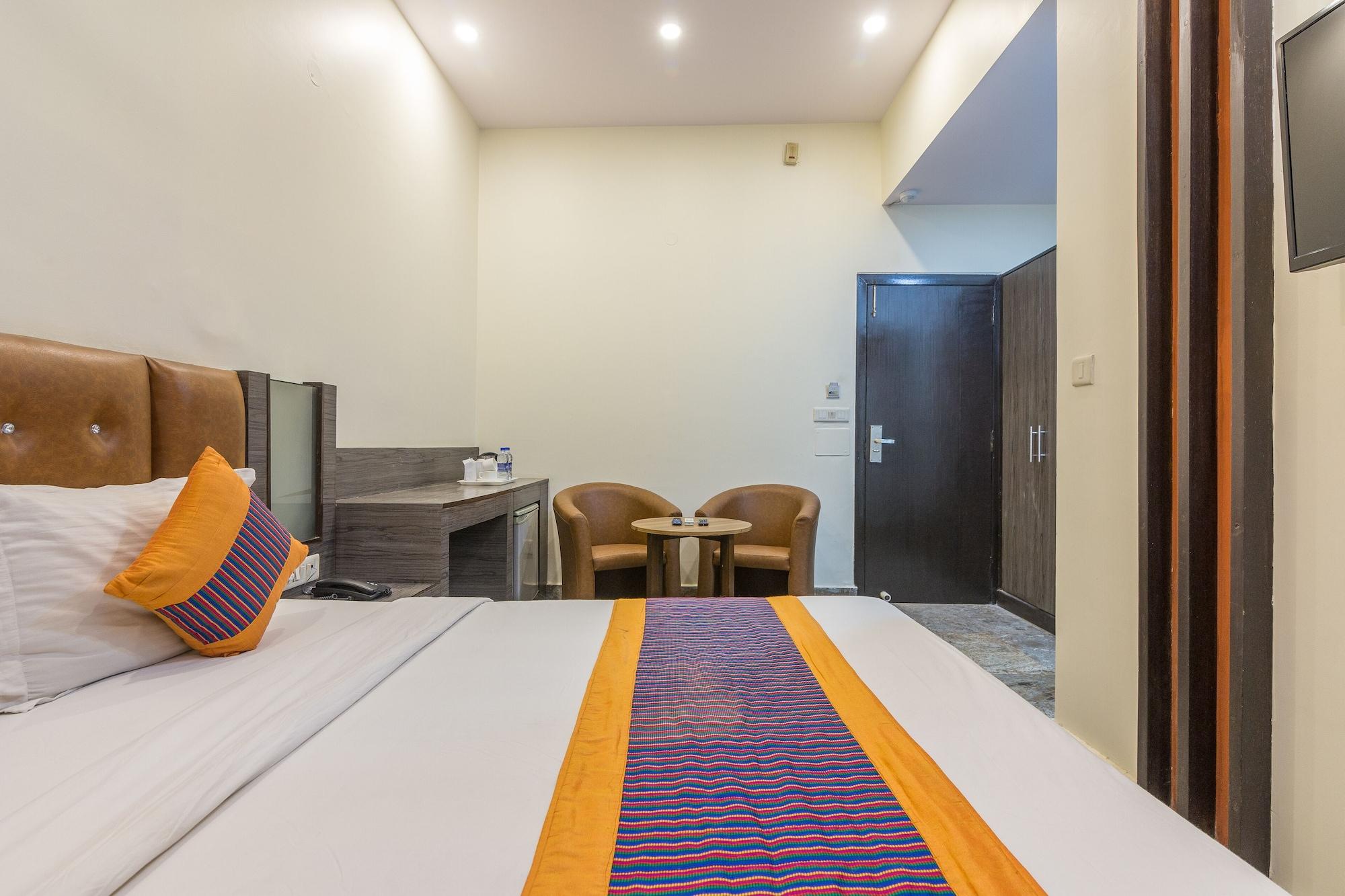 Rupam Hotel Delhi  Esterno foto