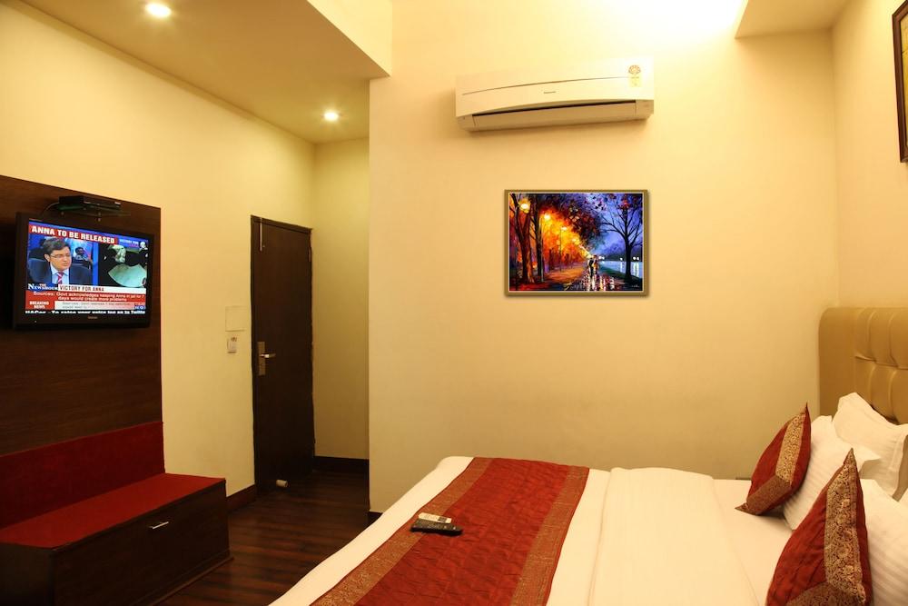 Rupam Hotel Delhi  Esterno foto