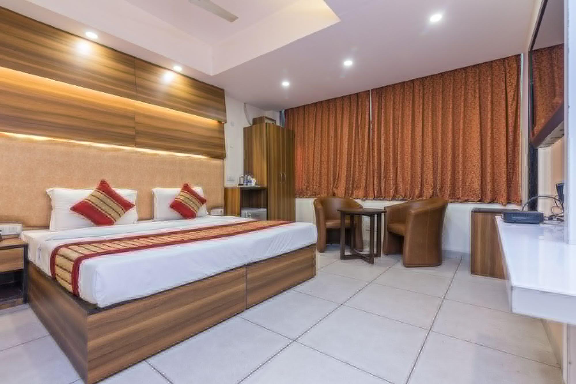 Rupam Hotel Delhi  Esterno foto