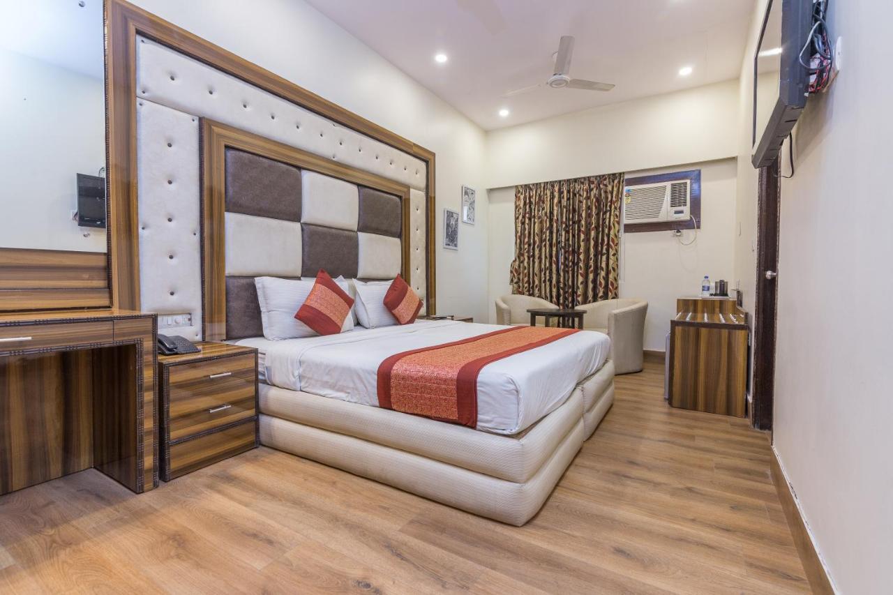 Rupam Hotel Delhi  Esterno foto