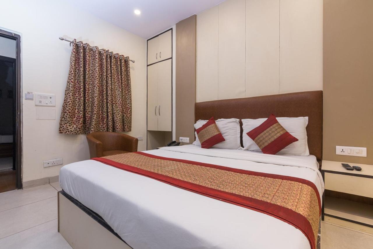 Rupam Hotel Delhi  Esterno foto